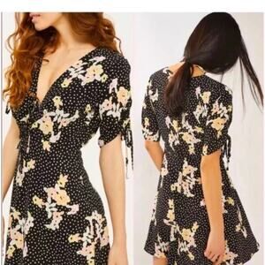 Topshop Floral Spot Tie Tea Dress Polka Dot Mini Sz 4 Black/ White